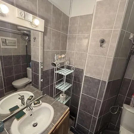 2 Pieces La Nouvelle Pn430-030 Apartment *